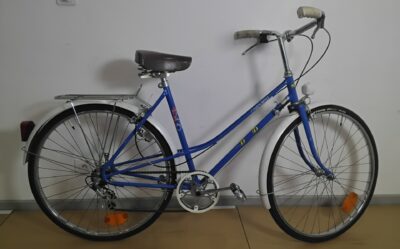 Gitane bleu